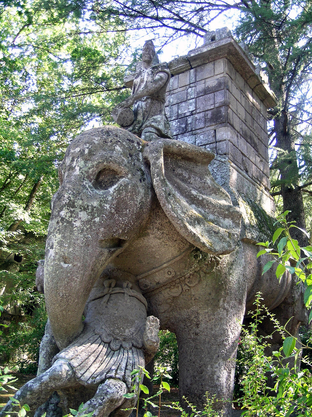 Sacro Bosco di Bomarzo – Elefante Therma Oasi, Viterbo